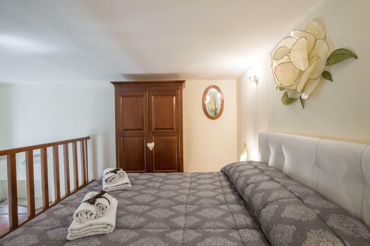 Charming Suite Cavour Heart Of Florencja Zewnętrze zdjęcie