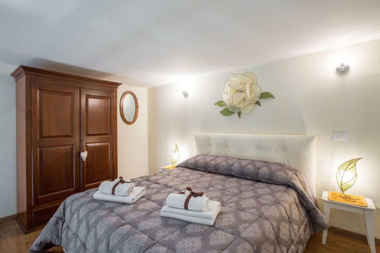Charming Suite Cavour Heart Of Florencja Zewnętrze zdjęcie