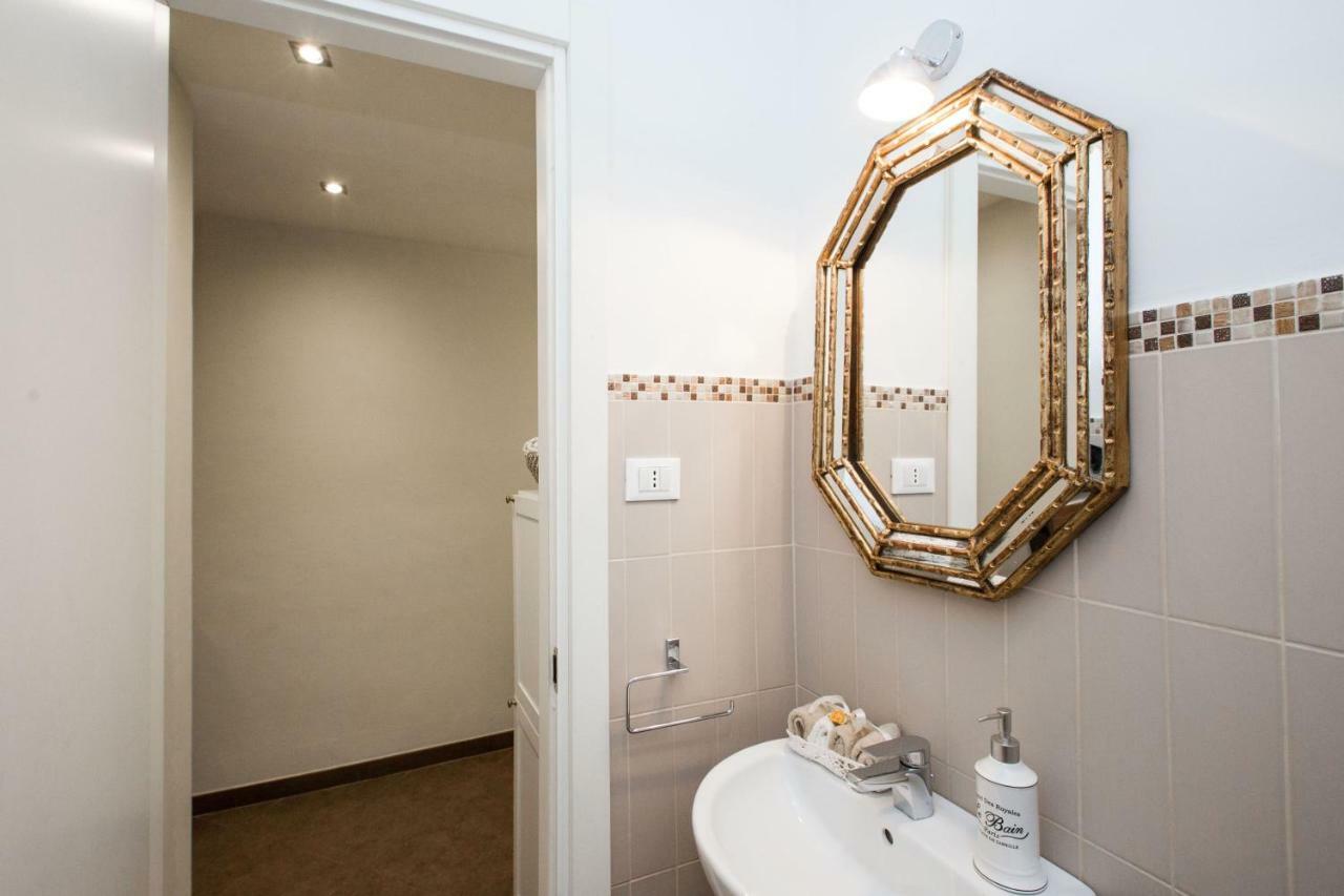 Charming Suite Cavour Heart Of Florencja Zewnętrze zdjęcie