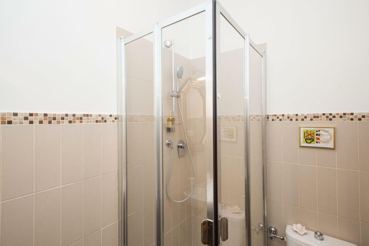 Charming Suite Cavour Heart Of Florencja Zewnętrze zdjęcie